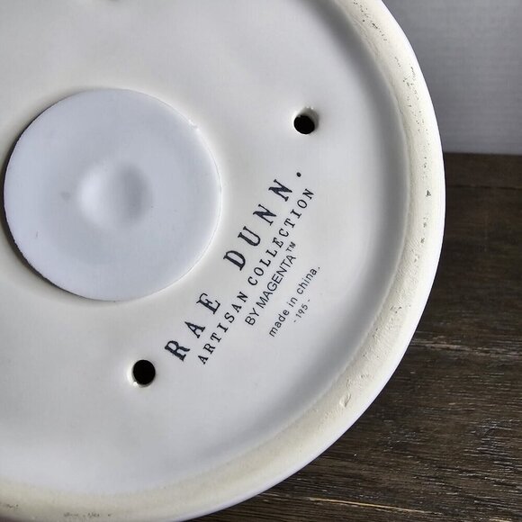 NWT Rae Dunn Artisan Queen Bee Birdhouse Bee Hive Farmhouse Magenta Summer - Picture 12 of 15